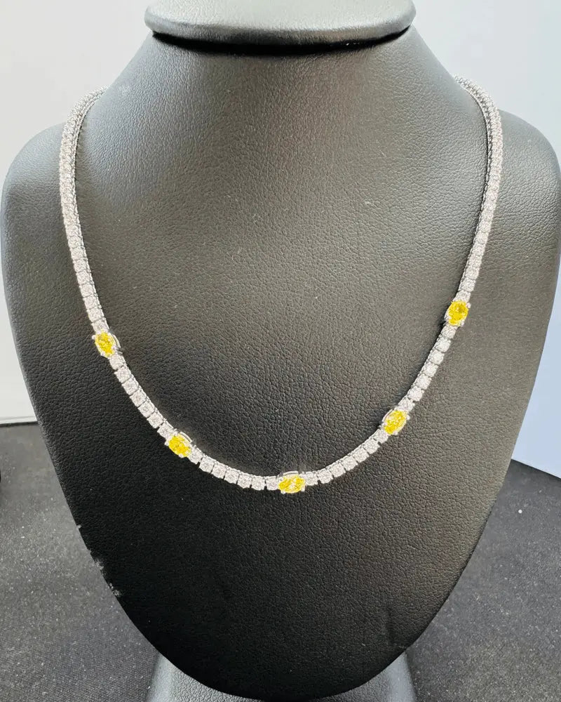 FANCY NECKLACE 14KW EF/YELLOW VS1 HPHT DIA 5.61CTS
